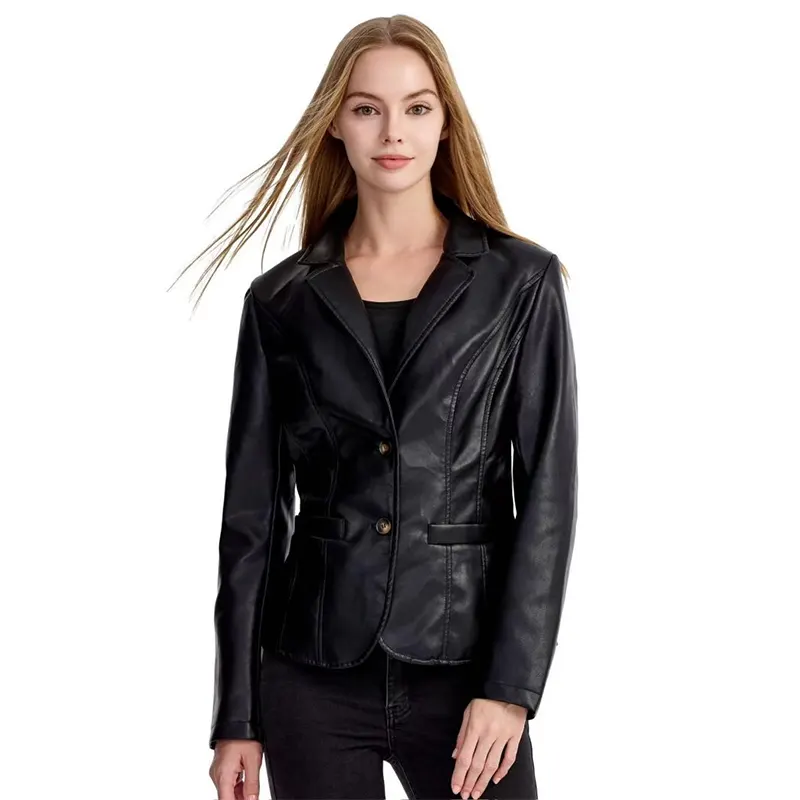Blazer cropped de piel vegana para eventos nocturnos